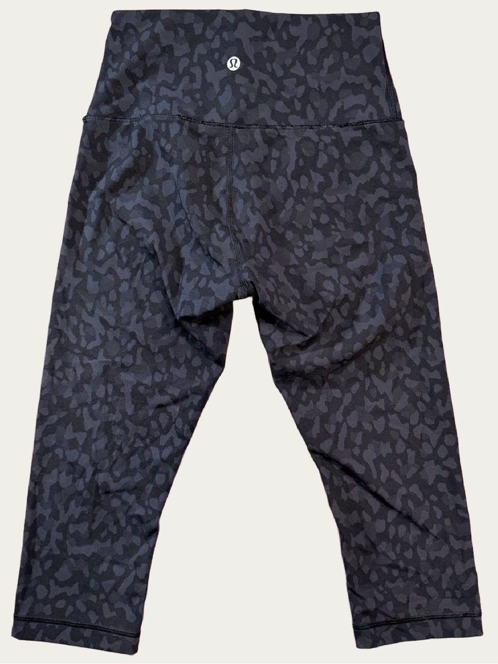 Lululemon Pants Womens 4 Black Gray Camo Align Crop 21" Gym Yoga